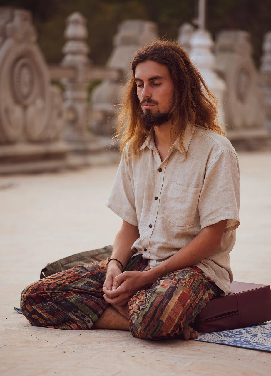 Chakra balancing meditation session at Trimounts wellness center